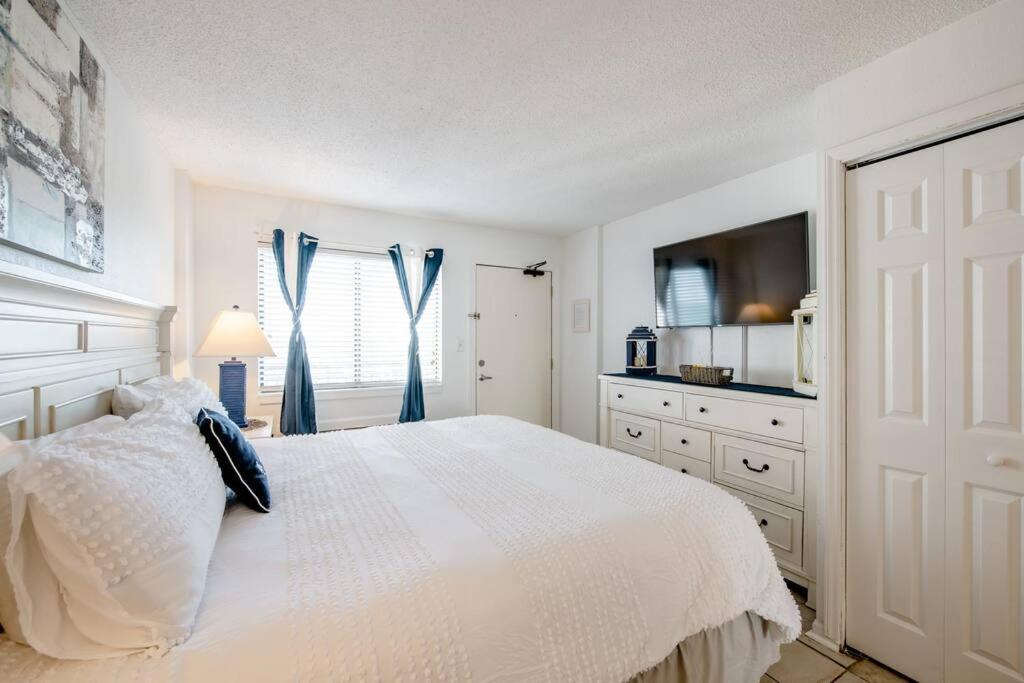 Royal Retreat-Amazing View-King Bed-1 Bedroom-Full Kitchen-Free Parking-Self Check-In Myrtle Beach Exteriér fotografie