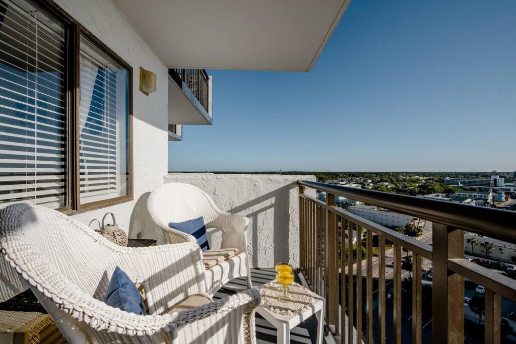 Royal Retreat-Amazing View-King Bed-1 Bedroom-Full Kitchen-Free Parking-Self Check-In Myrtle Beach Exteriér fotografie