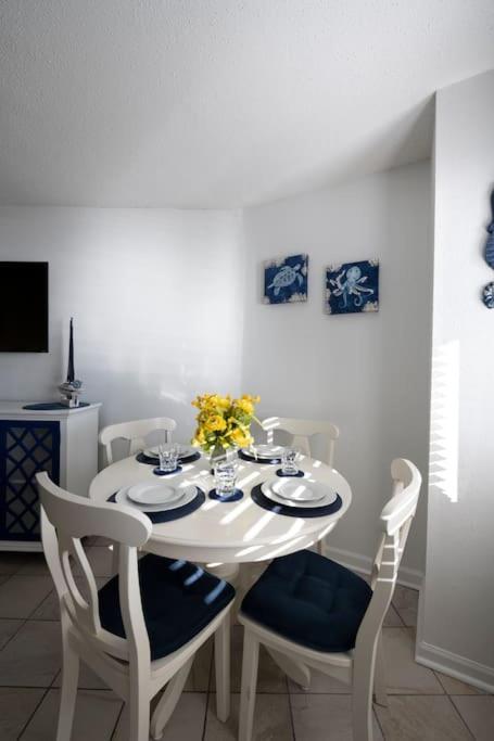 Royal Retreat-Amazing View-King Bed-1 Bedroom-Full Kitchen-Free Parking-Self Check-In Myrtle Beach Exteriér fotografie
